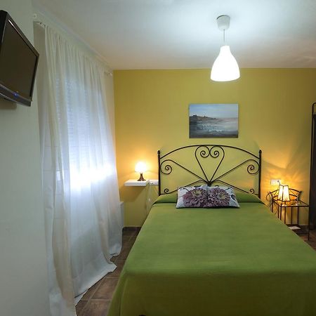 Hostal El Patio Arcos de la Frontera Zewnętrze zdjęcie